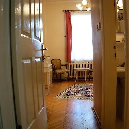 ホテル カーリエ イスタンブール